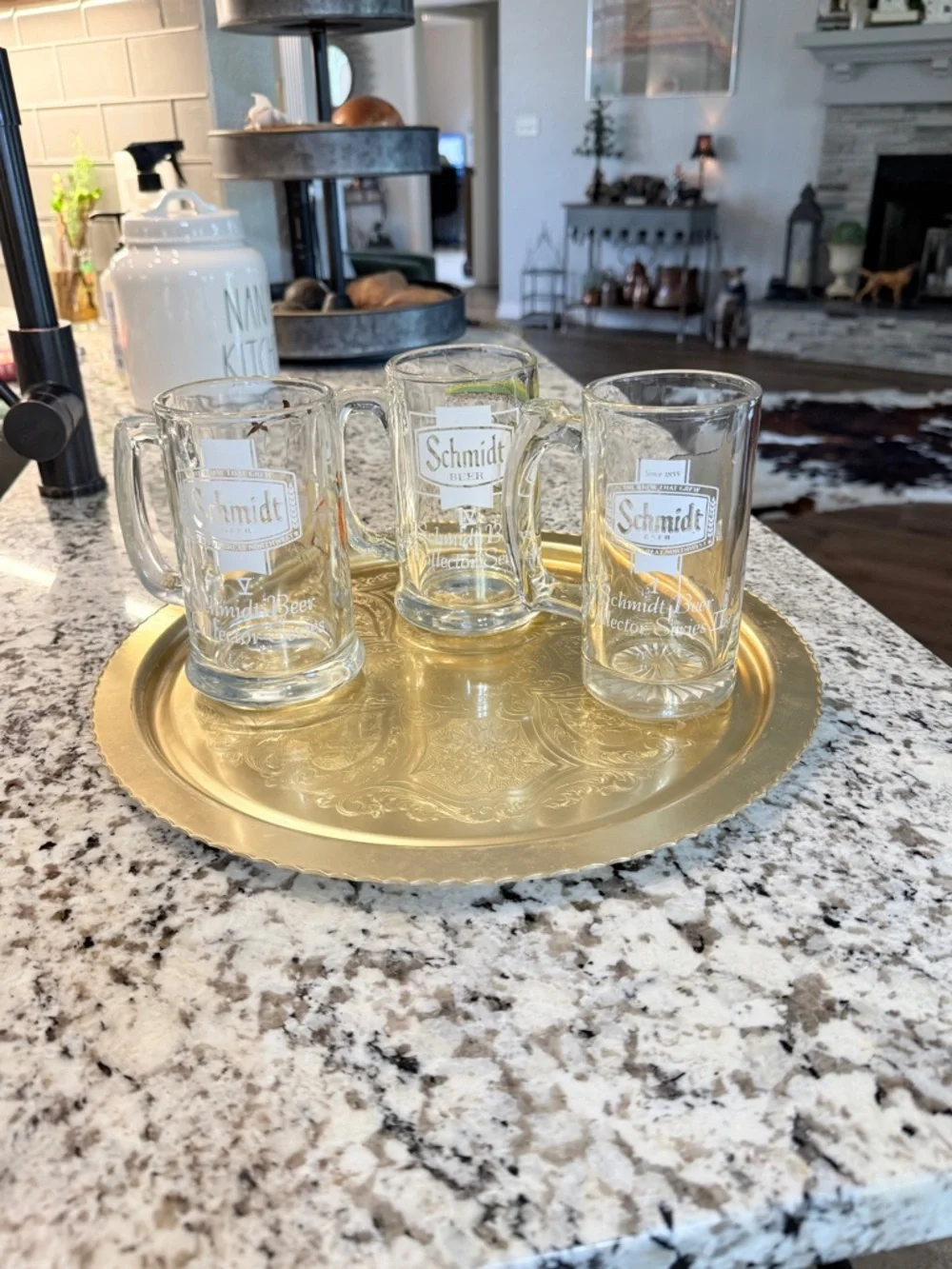 Vintage Schmidt Collector Series Glass Beer Mugs and Gold Tray - Picture 11 of 14
